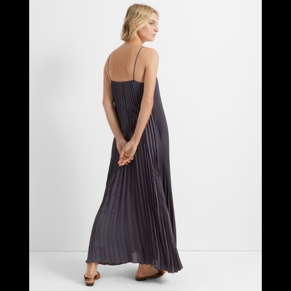 NWT Club Monaco Strappy Pleated Maxi Dress in Graphite - Picture 4 of 6